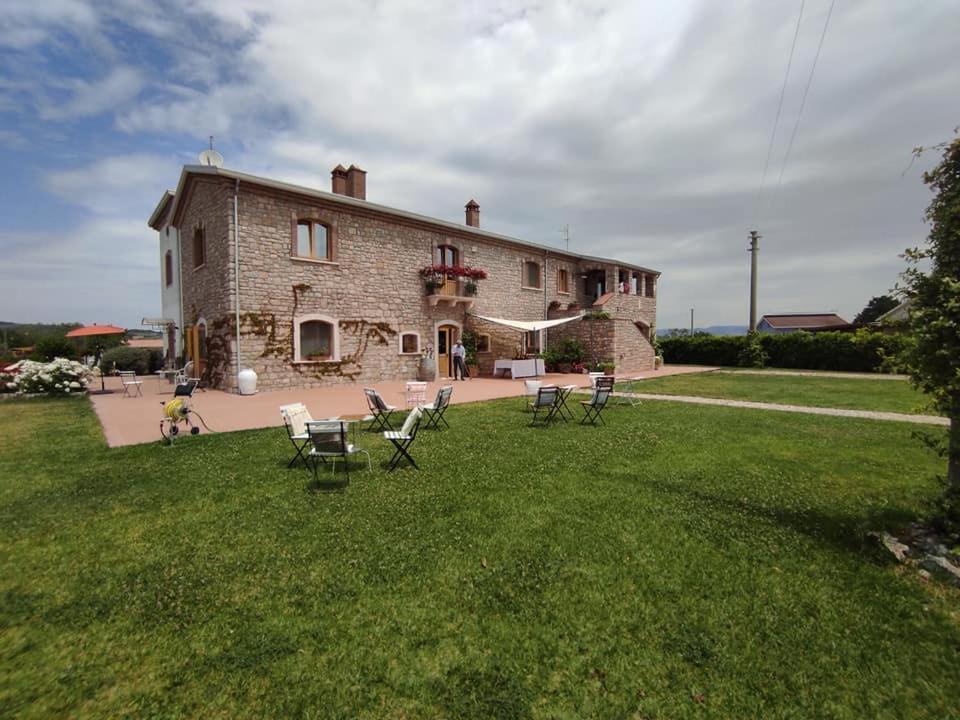 Masseria Fontana Dei Fieri Pietrelcina Exterior photo