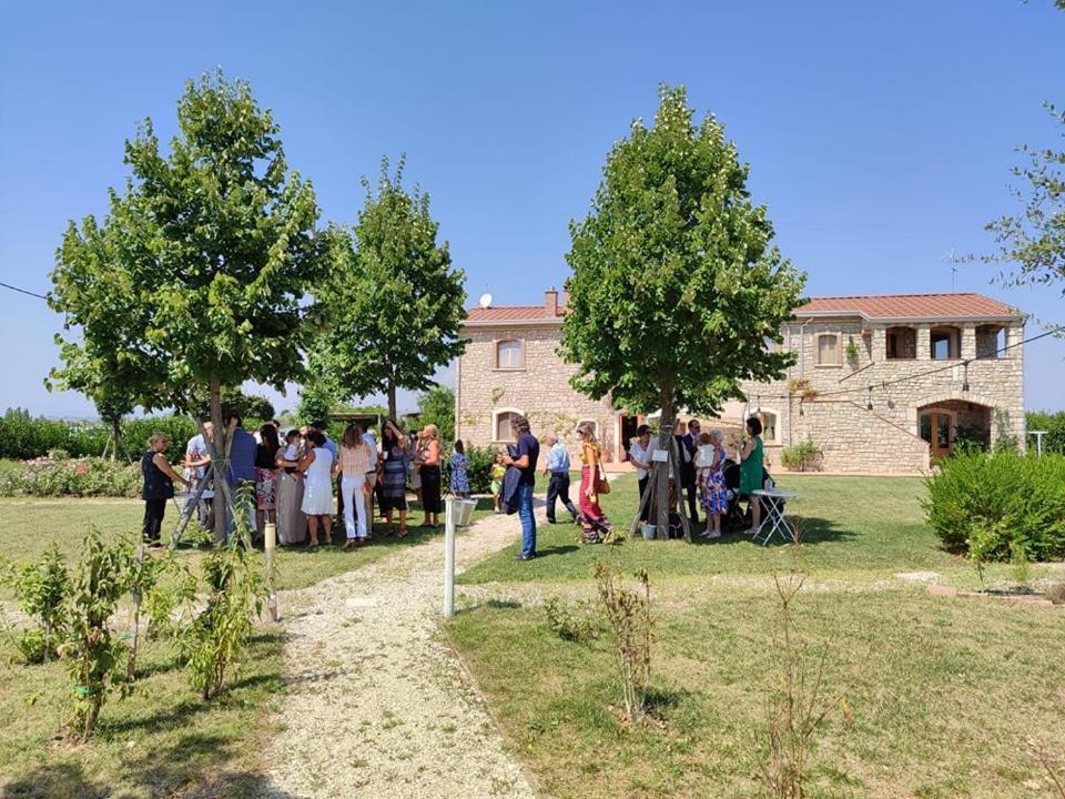 Masseria Fontana Dei Fieri Pietrelcina Exterior photo